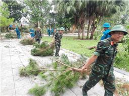 Khẩn trương khắc phục hậu quả mưa bão để học sinh đến trường